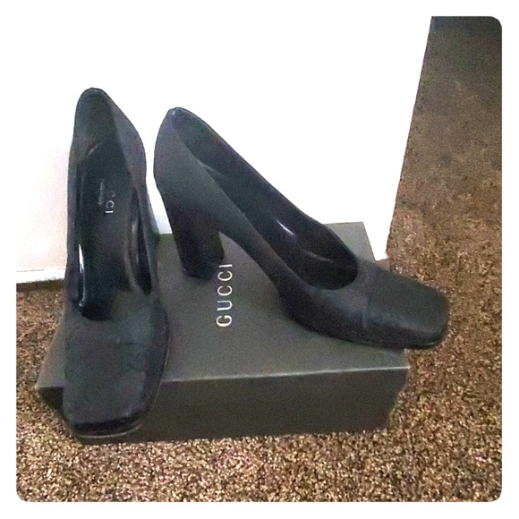 GUCCI PUMP - Picture 1 of 1